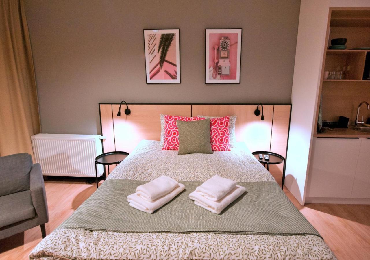 Bk Aparthotel Praga - National Stadium - Comfortable Apartment For 4 People Varsóvia Exterior foto
