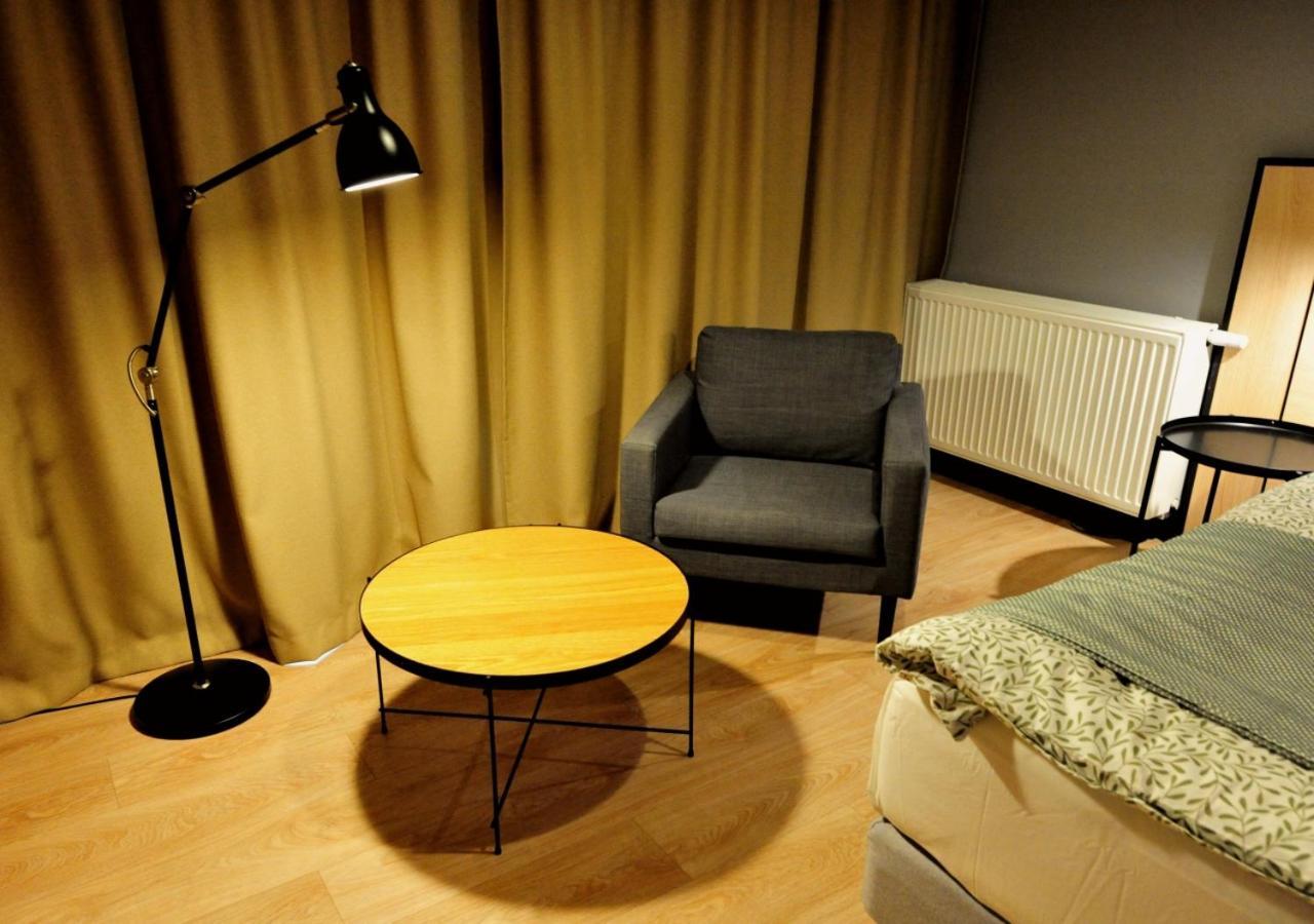 Bk Aparthotel Praga - National Stadium - Comfortable Apartment For 4 People Varsóvia Exterior foto